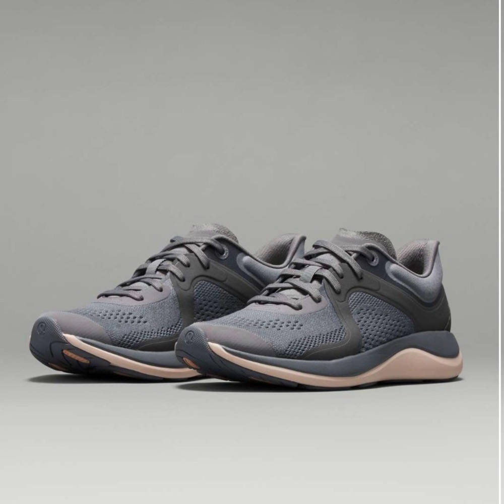 Lululemon Chargefeel Low Womens Workout Shoe